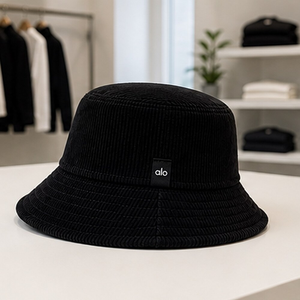 ALO Yoga Black Studio Bucket Hat NWT